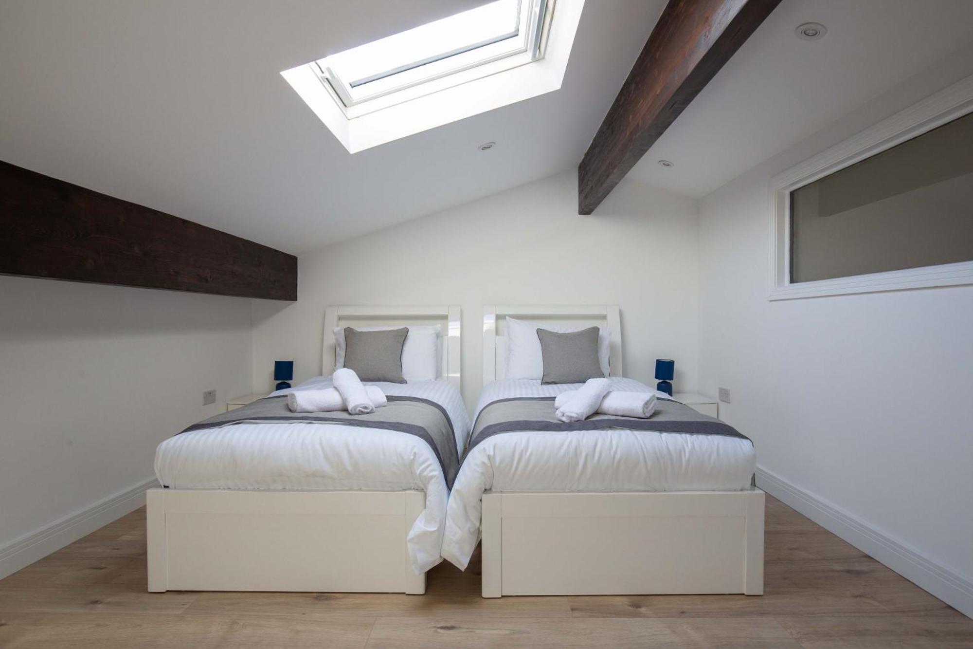 Aintree Cottage Cirencester Dış mekan fotoğraf